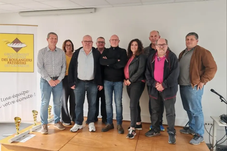 Les membres du groupement artisanal des boulangers p&acirc;tissiers du Calvados